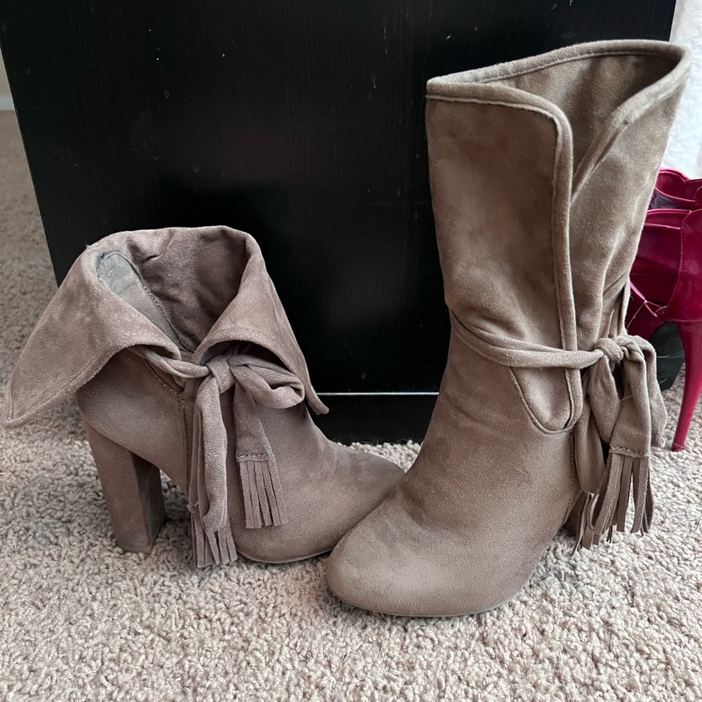 Ankle boots